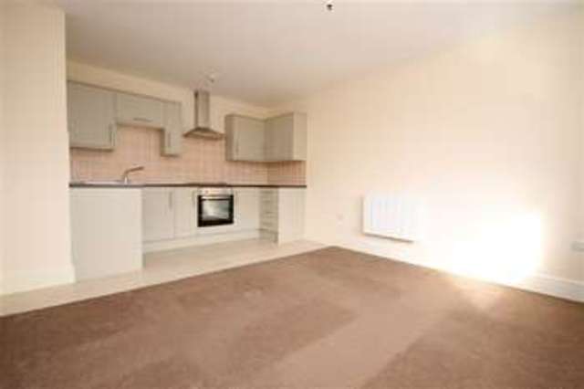  Image of 2 Bedroom Apartment to rent at Elder View Elder Road Northallerton, DL6 1NH