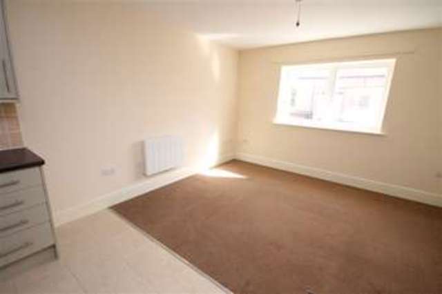  Image of 2 Bedroom Apartment to rent at Elder View Elder Road Northallerton, DL6 1NH