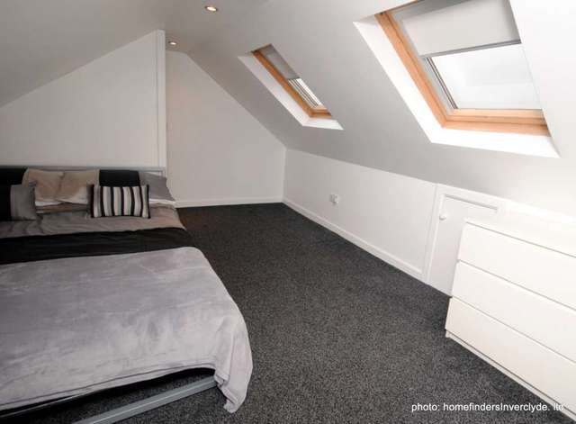  Image of 2 Bedroom Terraced for sale at Fletcher Ave  Gourock, PA19 1TU