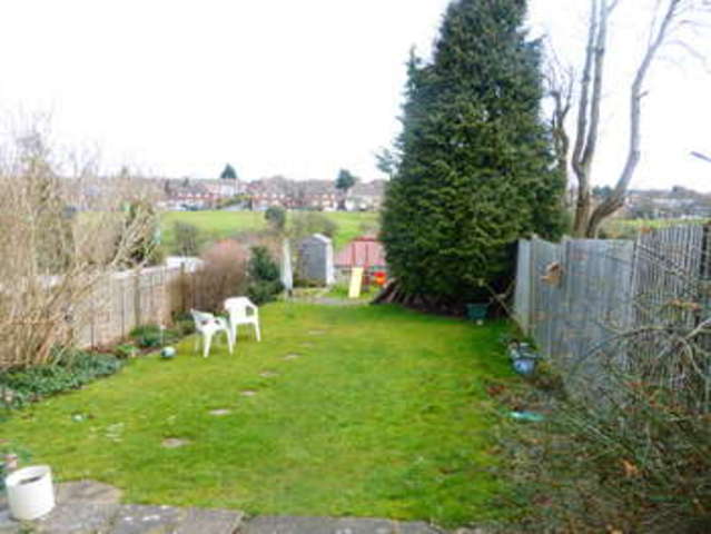  Image of 3 Bedroom End of Terrace for sale at New Addington Croydon New Addington, CR0 0NB