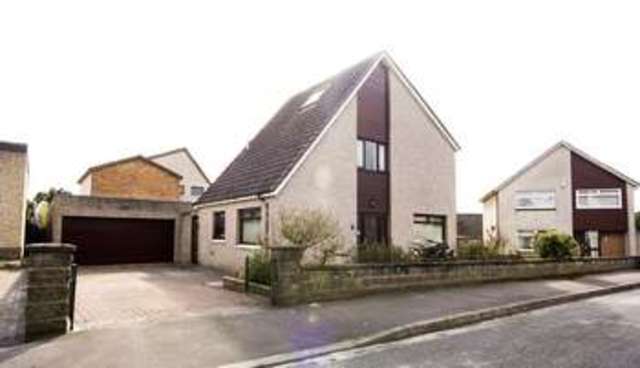  Image of 3 Bedroom Detached for sale at Glenfield Crescent  Cowdenbeath, KY4 9EU