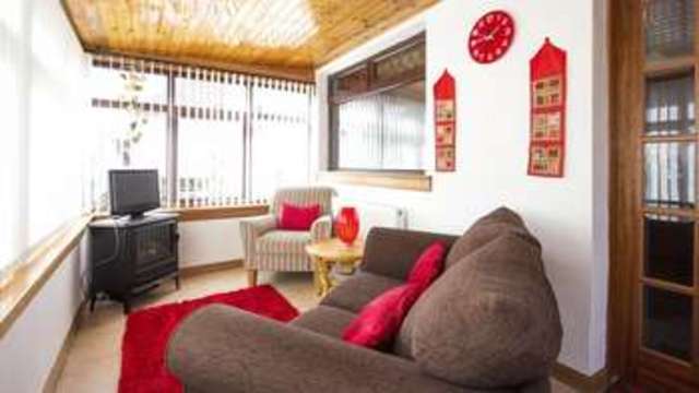  Image of 3 Bedroom Detached for sale at Glenfield Crescent  Cowdenbeath, KY4 9EU