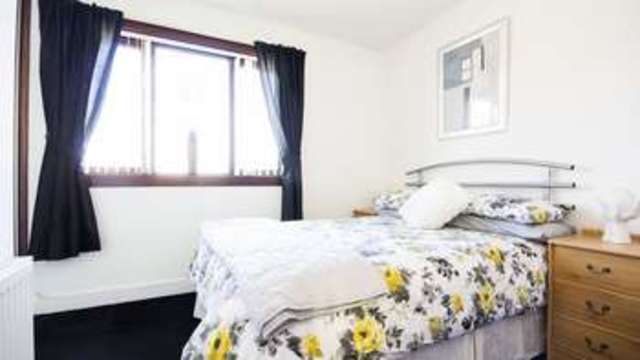  Image of 3 Bedroom Detached for sale at Glenfield Crescent  Cowdenbeath, KY4 9EU