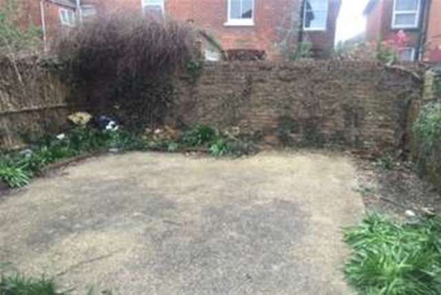 Image of 5 Bedroom Detached to rent at Southampton, SO15 2FZ