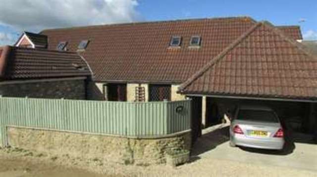  Image of 2 Bedroom Detached for sale at Frome, BA11 5LB