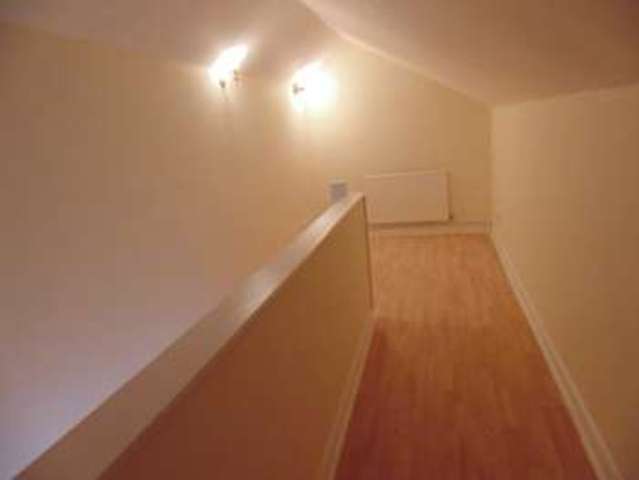  Image of 2 Bedroom Flat to rent at Rushden Northatns Rushden, NN10 0PQ