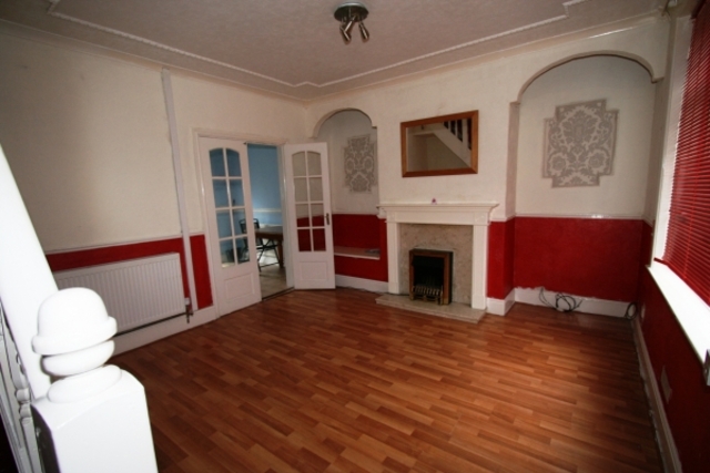  Image of 2 Bedroom Semi-Detached to rent at Rochdale OL11 4QB Rochdale, OL11 4QB