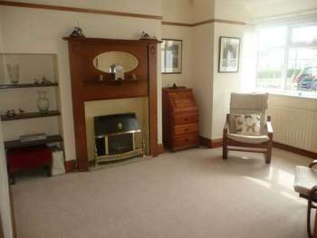  Image of 4 Bedroom Semi-Detached for sale at Beauchief Sheffield Beauchief, S8 0FA