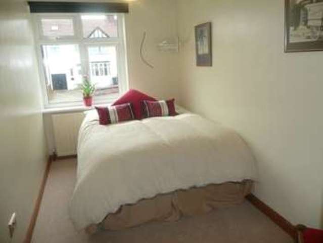  Image of 4 Bedroom Semi-Detached for sale at Beauchief Sheffield Beauchief, S8 0FA
