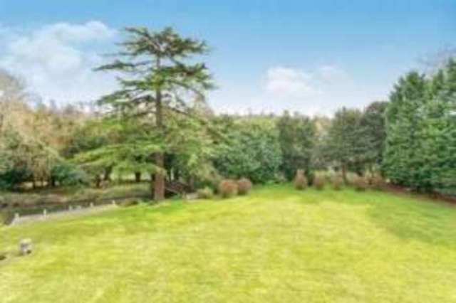  Image of 2 Bedroom Flat for sale at Islet Park Maidenhead Taplow, SL6 8LE
