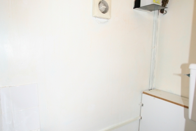  Image of 3 Bedroom Terraced to rent at Rochdale OL16 5SR Rochdale, OL16 5SR