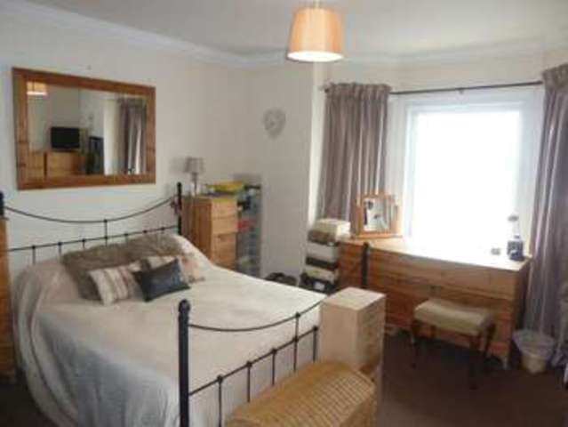  Image of 2 Bedroom Flat for sale at 3, Marine Parade  DAWLISH, EX7 9DJ