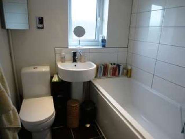  Image of 2 Bedroom Semi-Detached for sale at Millfield Avenue Marsh Gibbon Bicester, OX27 0HP