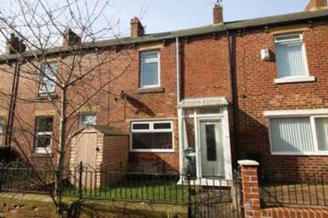  Image of 3 Bedroom Terraced for sale at Milton Street  Greenside, NE40 4BE