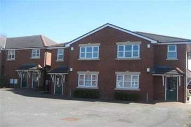  Image of 2 Bedroom Flat to rent at Bolton, BL6 6DX