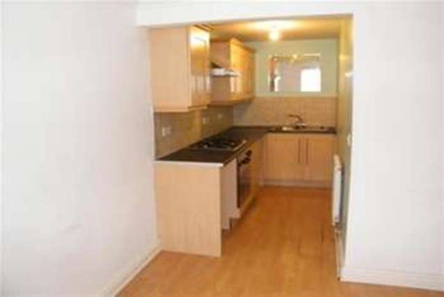  Image of 2 Bedroom Flat to rent at Bolton, BL6 6DX