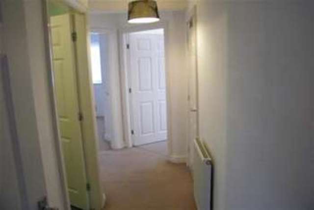  Image of 2 Bedroom Flat to rent at Bolton, BL6 6DX