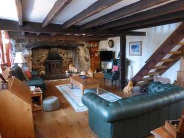  Image of 3 Bedroom Detached for sale at Nasareth, LL54 6DT