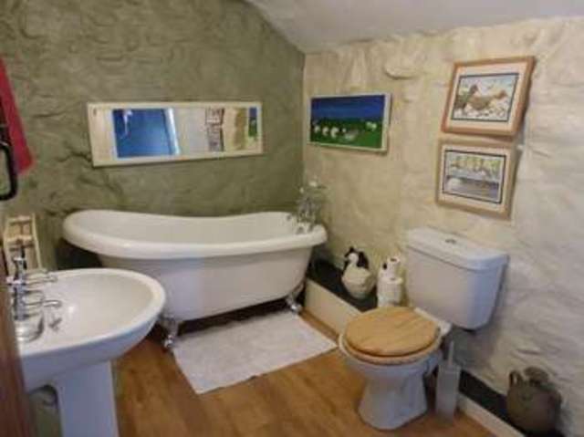  Image of 3 Bedroom Detached for sale at Nasareth, LL54 6DT