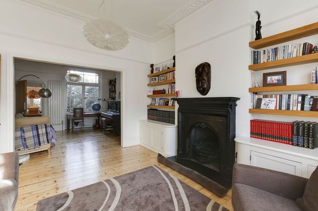  Image of 4 Bedroom Terraced for sale at Ossian Road  Stroud Green, N4 4EA