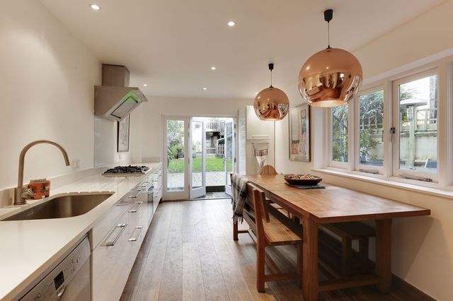  Image of 4 Bedroom Terraced for sale at Ossian Road  Stroud Green, N4 4EA