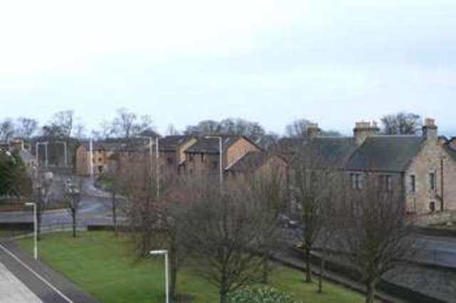  Image of 2 Bedroom Flat for sale at Ravens Craig  Kirkcaldy, KY1 2PT