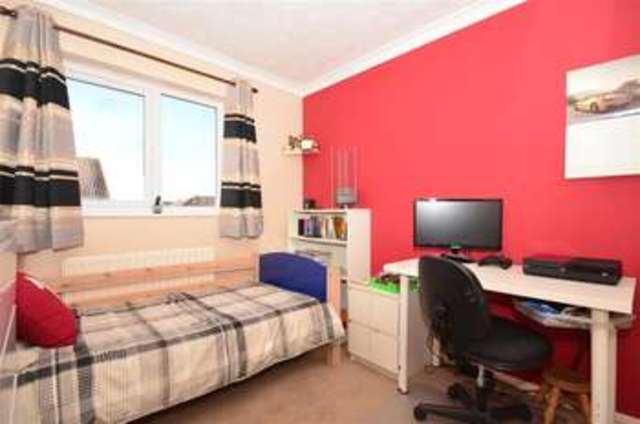  Image of 4 Bedroom Detached for sale at Willesborough Ashford Ashford, TN24 0UX