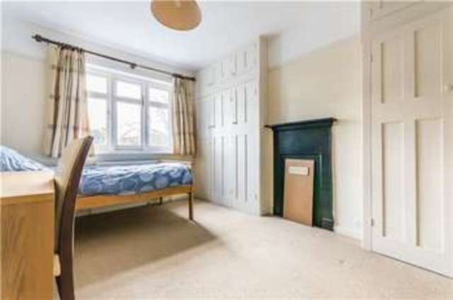  Image of 4 Bedroom Semi-Detached for sale at Cambridge, CB1 7UF