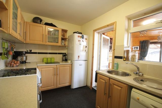  Image of 3 Bedroom Terraced for sale at Severn Street  Hull, HU8 8TH