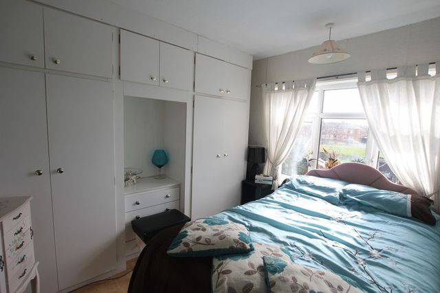 Image of 3 Bedroom Terraced for sale at Severn Street  Hull, HU8 8TH