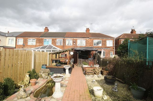  Image of 3 Bedroom Terraced for sale at Severn Street  Hull, HU8 8TH