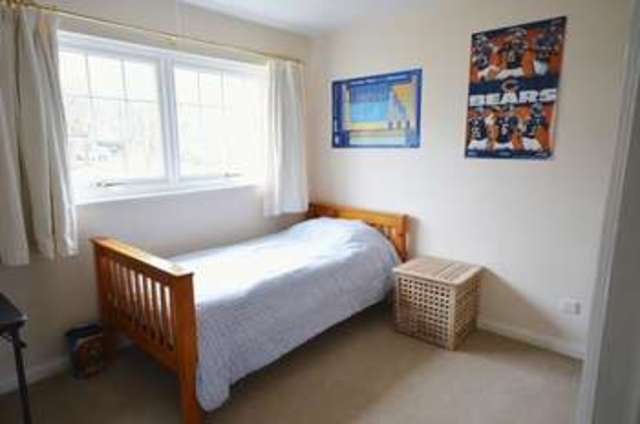  Image of 5 Bedroom Detached to rent at Southcote Way Penn Tylers Green, HP10 8JS