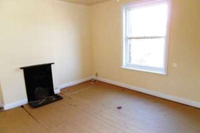  Image of 3 Bedroom Terraced for sale at St. Bevans Road  Halifax, HX3 0RT