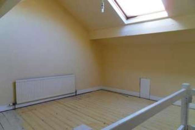  Image of 3 Bedroom Terraced for sale at St. Bevans Road  Halifax, HX3 0RT