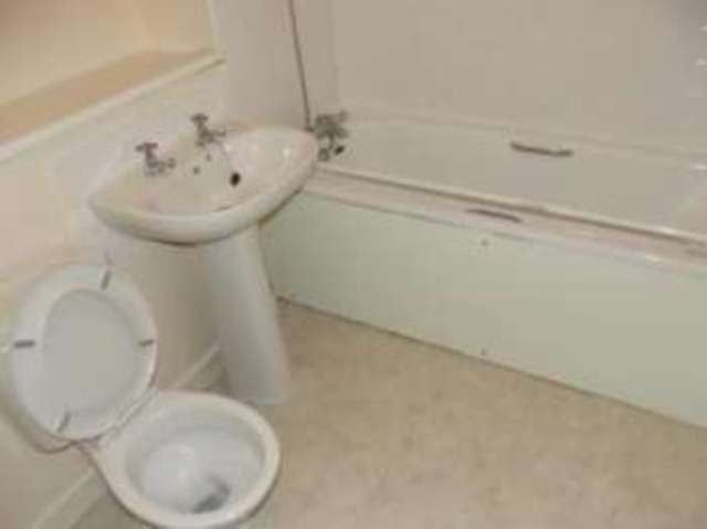  Image of Flat for sale at Rillaton Walk Milton Keynes Milton Keynes, MK9 2BX
