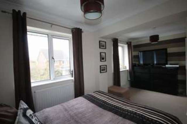  Image of 4 Bedroom Detached for sale at Summers Mead Yate Bristol, BS37 7RB