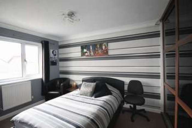  Image of 4 Bedroom Detached for sale at Summers Mead Yate Bristol, BS37 7RB