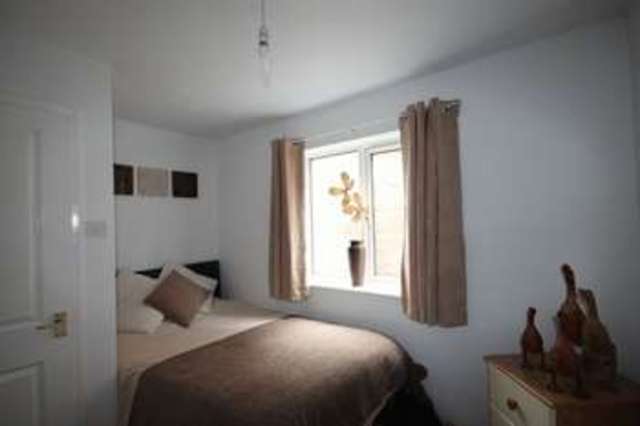  Image of 4 Bedroom Detached for sale at Summers Mead Yate Bristol, BS37 7RB