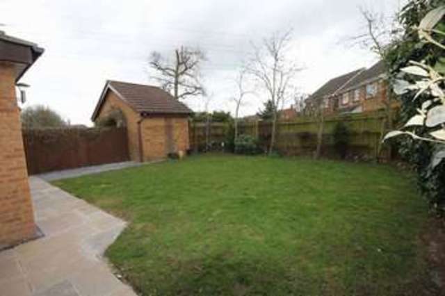  Image of 4 Bedroom Detached for sale at Summers Mead Yate Bristol, BS37 7RB