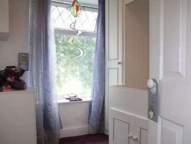  Image of 3 Bedroom Terraced for sale at Summit Street  Heywood, OL10 4RH