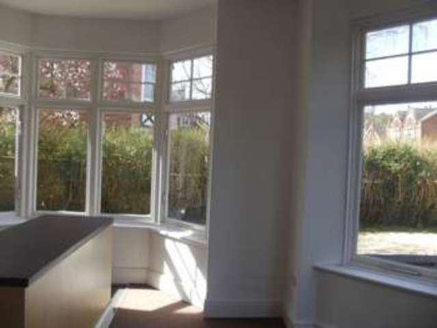  Image of 1 Bedroom Flat to rent at The Broadway  Woodhall Spa, LN10 6ST