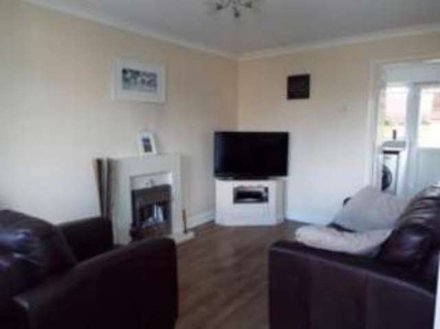  Image of 2 Bedroom Terraced for sale at Torpoint Cornwall Torpoint, PL11 2JJ