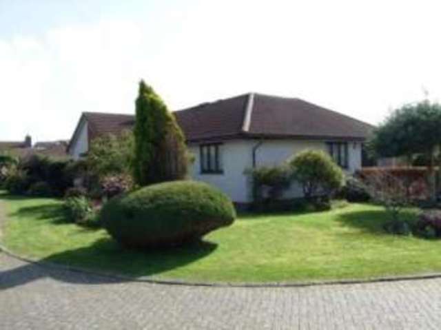 Image of 3 Bedroom Bungalow for sale at Wadebridge Cornwall Bodieve, PL27 6BG