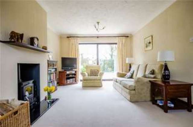  Image of 3 Bedroom Detached for sale at Stretham, CB6 3JA