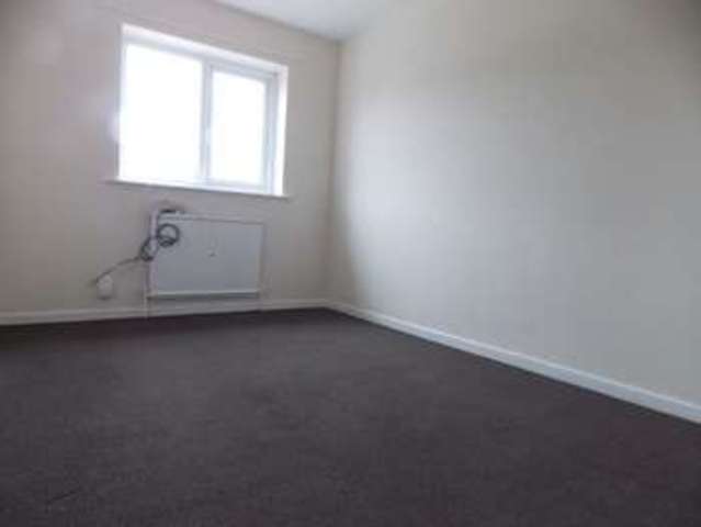  Image of 3 Bedroom Semi-Detached to rent at Nelson Street  Ilkeston, DE7 8PT