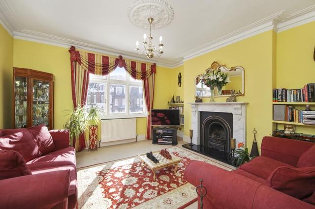  Image of 2 Bedroom Flat for sale at Addison Park Mansions  Richmond Way, W14 0EA