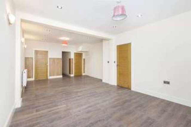  Image of 4 Bedroom Detached for sale at Albert Road  London, E16 2JD