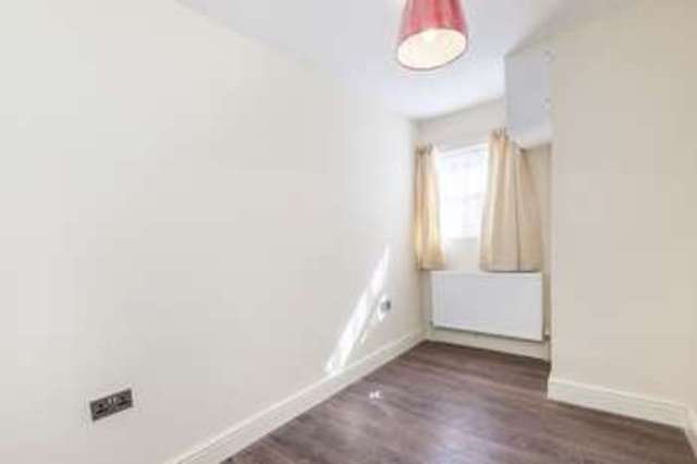  Image of 4 Bedroom Detached for sale at Albert Road  London, E16 2JD
