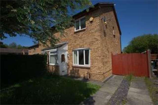  Image of 2 Bedroom Semi-Detached to rent at Great Sutton Ellesmere Port Great Sutton, CH66 2XF