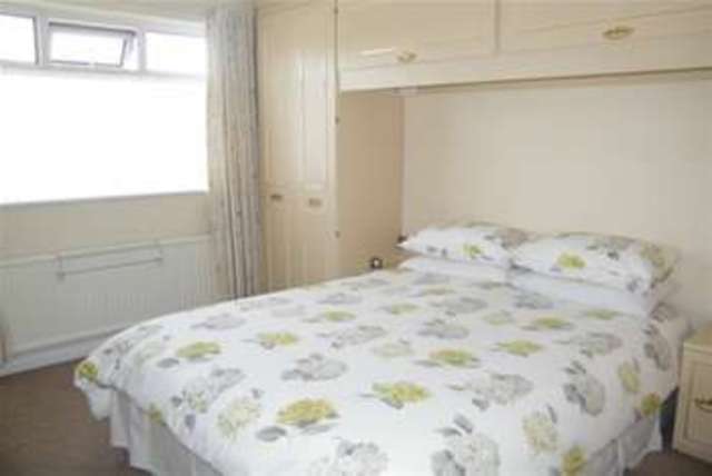  Image of 3 Bedroom Detached to rent at Bolton, BL3 4PB